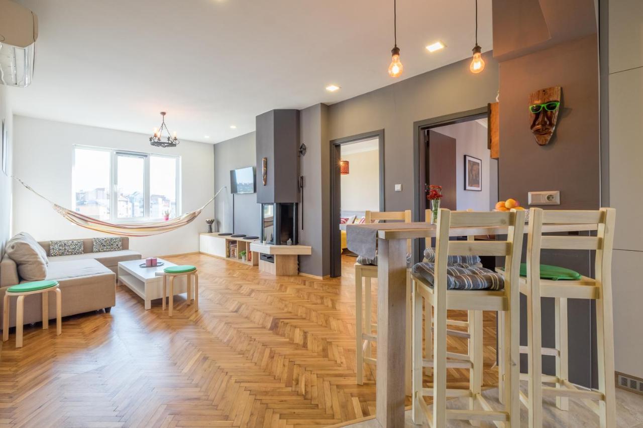 Artistic & Spacious 2Bd Central Apt By Flat Mаnager 소피아 외부 사진